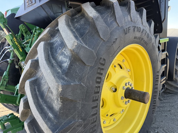 2025 John Deere 7R 350 Tractor