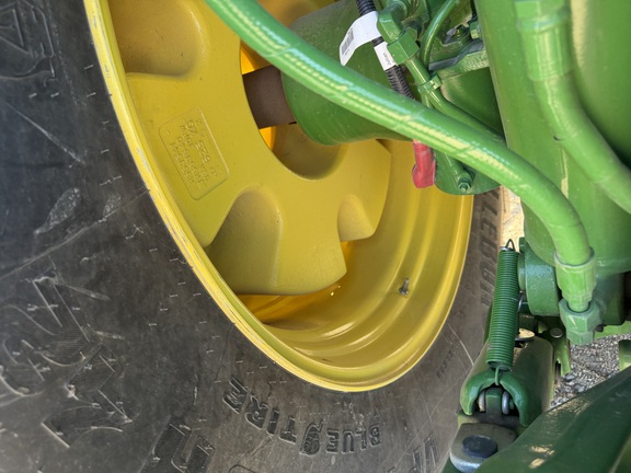 2025 John Deere 7R 350 Tractor