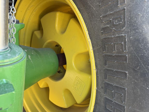 2025 John Deere 7R 350 Tractor