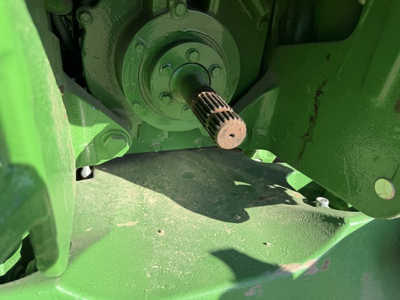 2025 John Deere 7R 350 Tractor