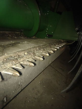 2011 John Deere 635F Header Combine