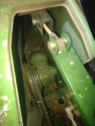 2011 John Deere 635F Header Combine