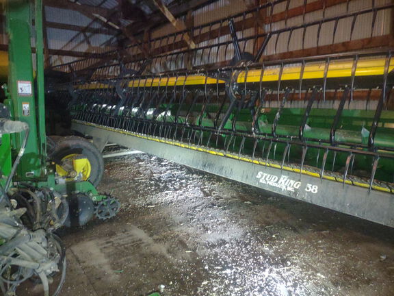 2011 John Deere 635F Header Combine