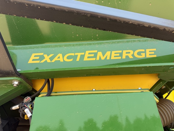 2026 John Deere DB60 Planter