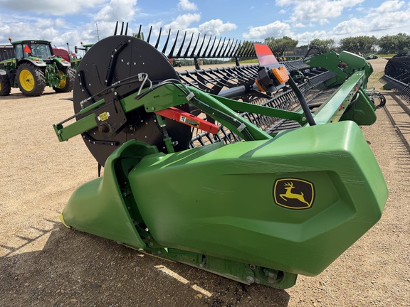 2024 John Deere RD40F Header Combine
