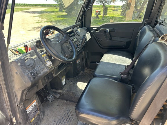 2019 John Deere XUV 835M ATV