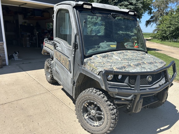 2019 John Deere XUV 835M ATV