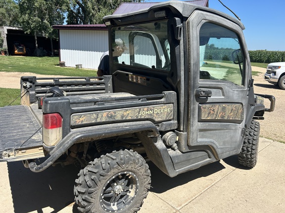 2019 John Deere XUV 835M ATV