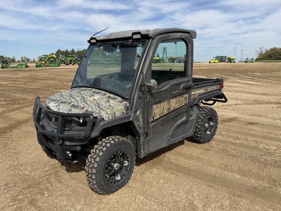 2019 John Deere XUV 835M ATV