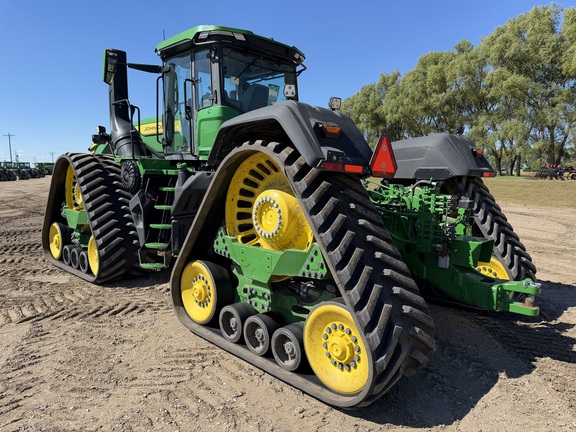 2025 John Deere 9RX 710 Tractor Rubber Track