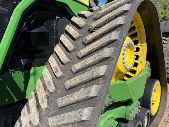 2025 John Deere 9RX 710 Tractor Rubber Track