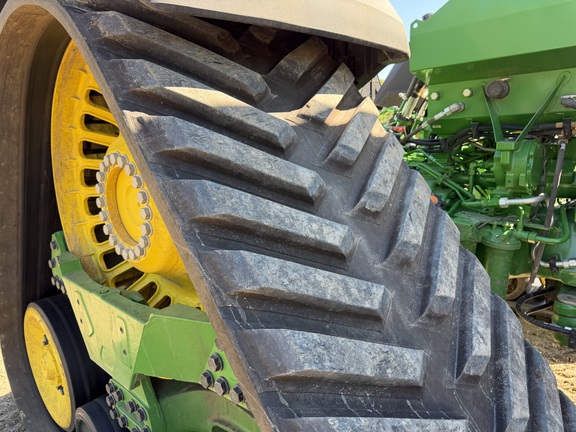 2025 John Deere 9RX 710 Tractor Rubber Track