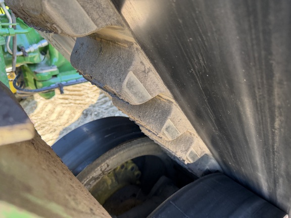 2025 John Deere 9RX 710 Tractor Rubber Track