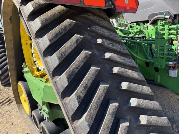 2025 John Deere 9RX 710 Tractor Rubber Track