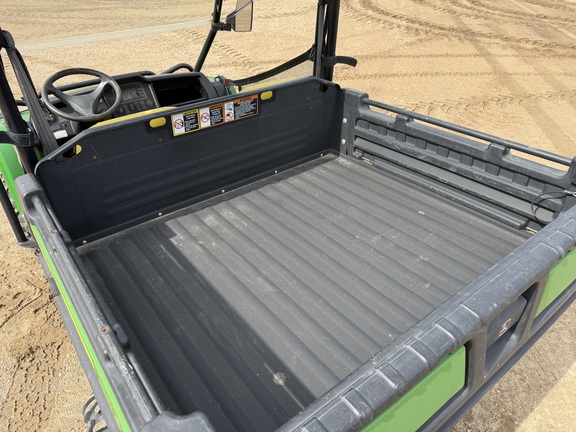 2014 John Deere XUV 825i Power Steering ATV