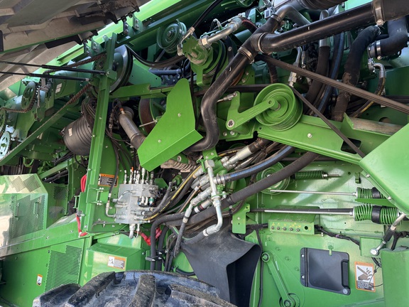 2024 John Deere S780 Combine