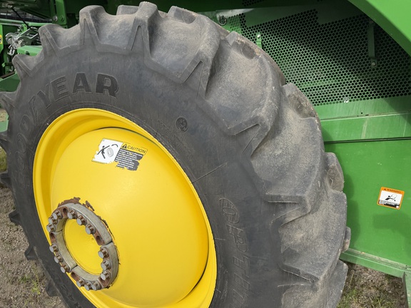 2024 John Deere S780 Combine