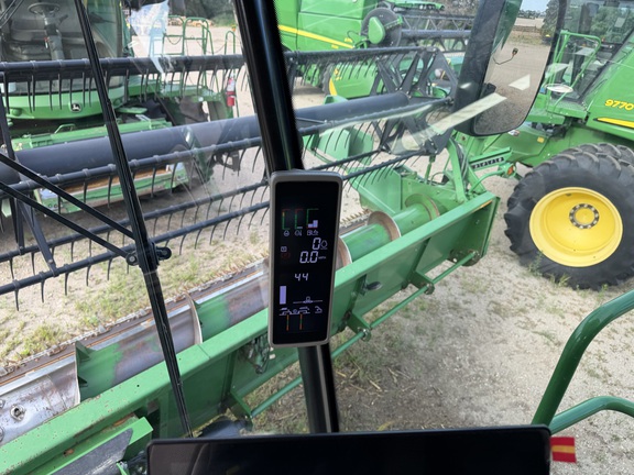2024 John Deere S780 Combine