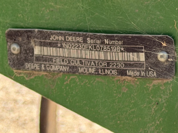 2020 John Deere 2230FH Field Cultivator