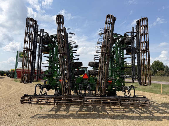 2020 John Deere 2230FH Field Cultivator