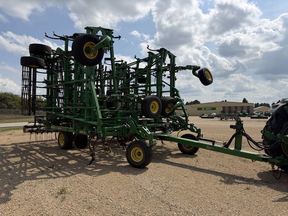 2020 John Deere 2230FH Field Cultivator