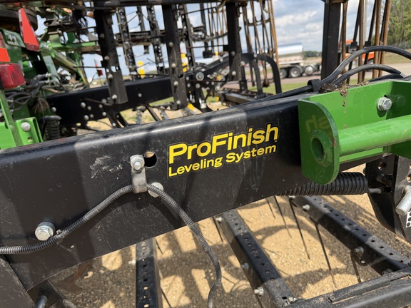 2020 John Deere 2230FH Field Cultivator