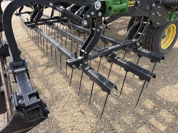 2020 John Deere 2230FH Field Cultivator