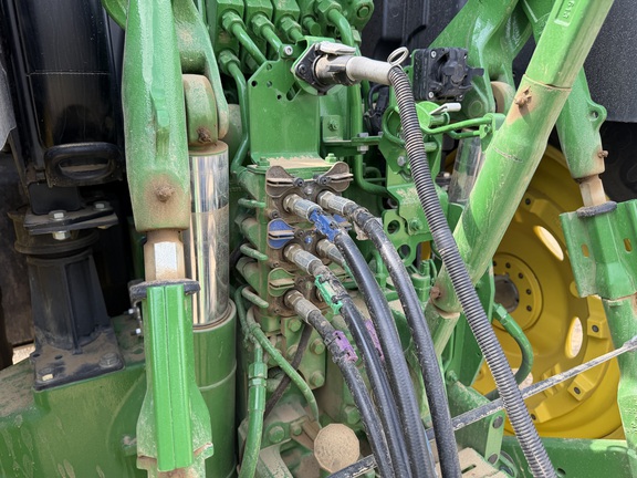2020 John Deere 2230FH Field Cultivator
