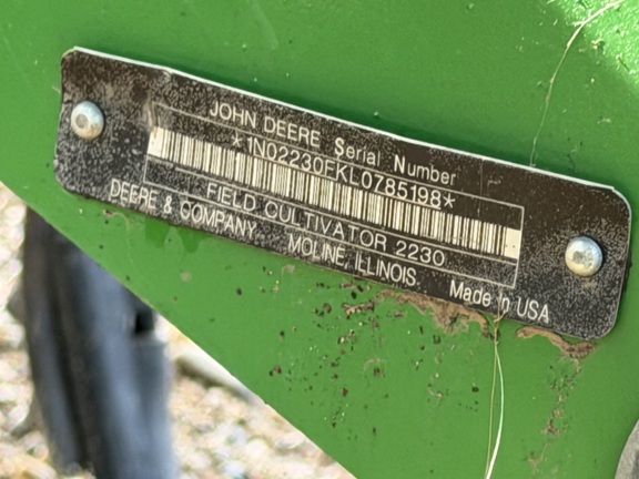 2020 John Deere 2230FH Field Cultivator
