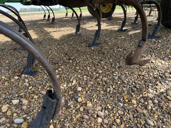 2020 John Deere 2230FH Field Cultivator
