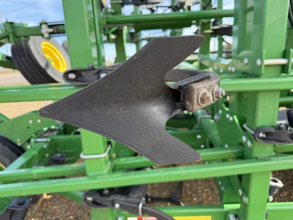 2020 John Deere 2230FH Field Cultivator