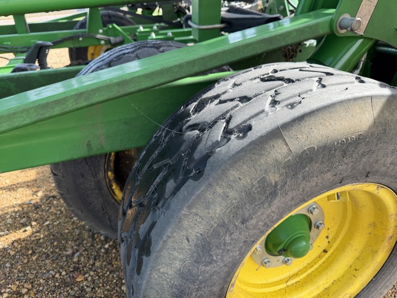 2020 John Deere 2230FH Field Cultivator