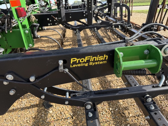 2020 John Deere 2230FH Field Cultivator