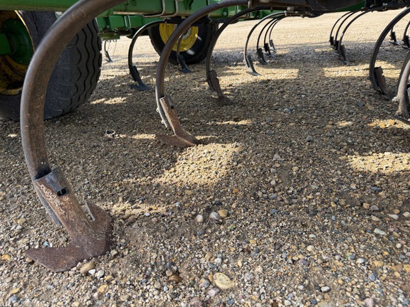 2020 John Deere 2230FH Field Cultivator
