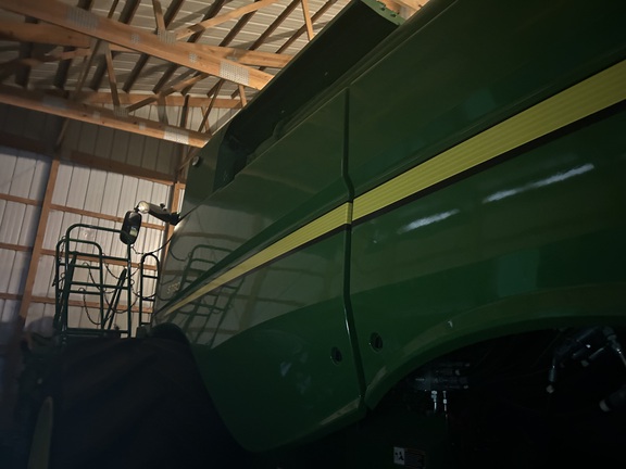 2024 John Deere S780 Combine