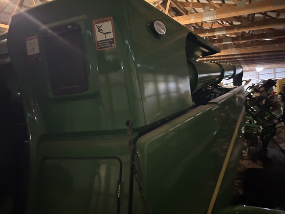 2024 John Deere S780 Combine