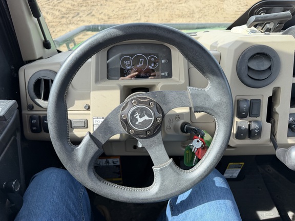 2024 John Deere XUV 835R ATV