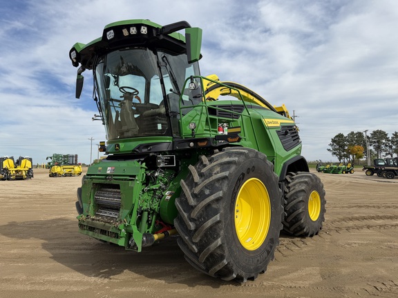 2026 John Deere F9 700 Forage Harvester