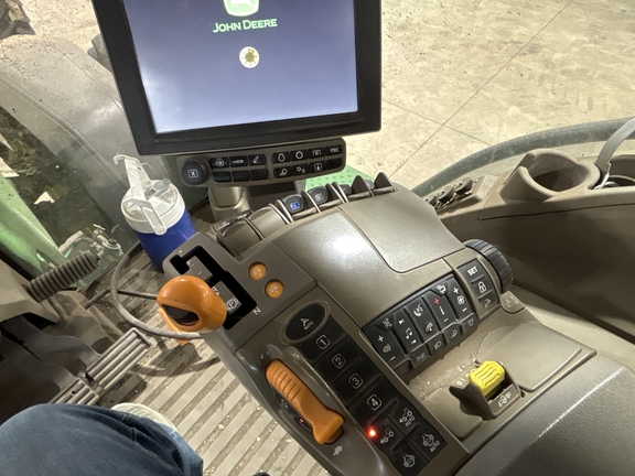 2023 John Deere 8R 410 Tractor