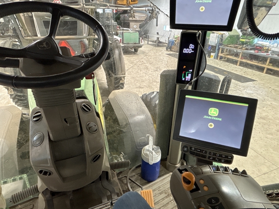 2023 John Deere 8R 410 Tractor
