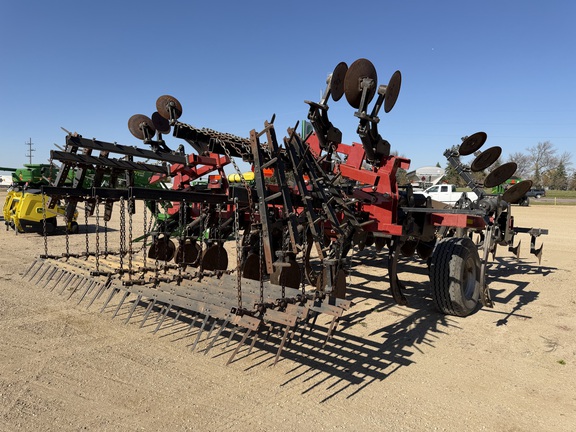 2014 Case IH 875 Disk Ripper