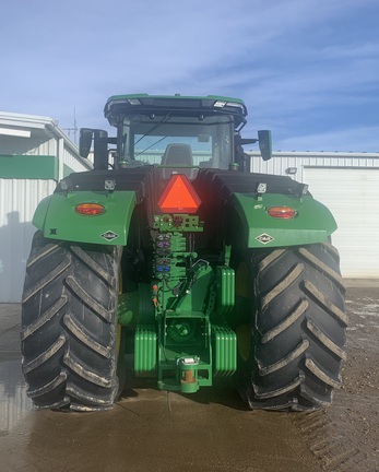 2023 John Deere 9R 590 Tractor 4WD