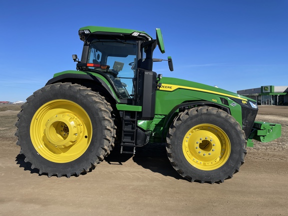 2022 John Deere 8R 410 Tractor