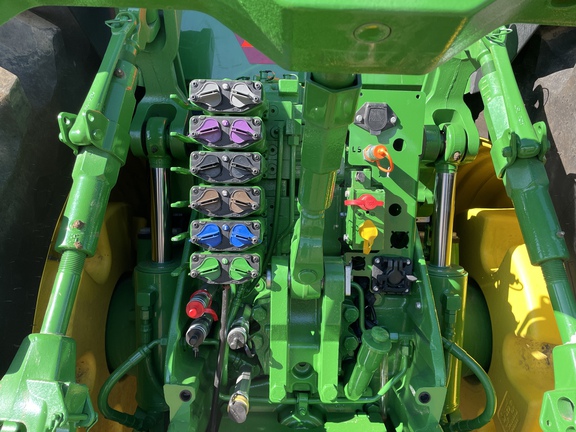 2022 John Deere 8R 410 Tractor