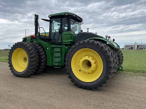 2023 John Deere 9R 640 Tractor 4WD