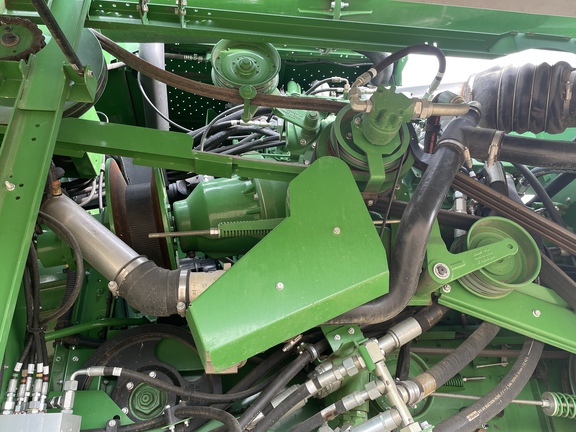 2020 John Deere S780 Combine