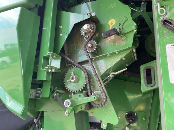 2023 John Deere S780 Combine