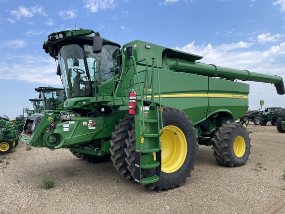 2023 John Deere S780 Combine