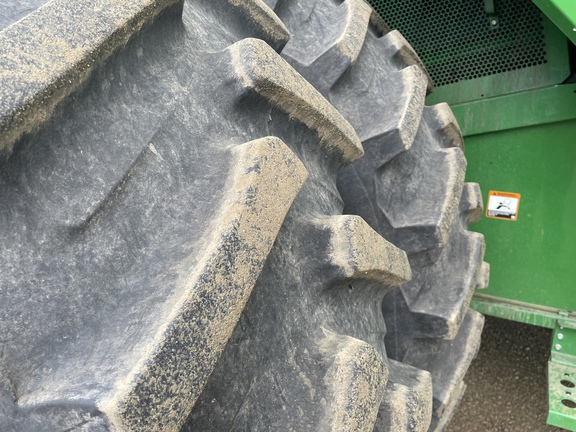 2023 John Deere S780 Combine