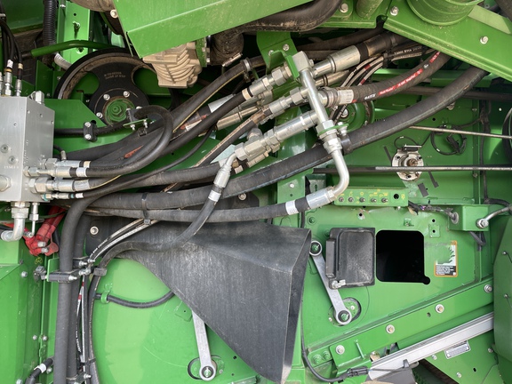 2023 John Deere S780 Combine